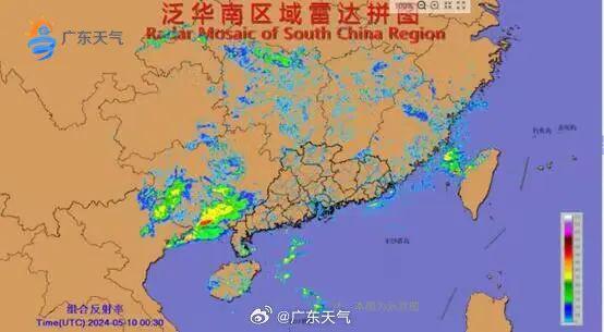 广东街头惊现“线状雨” 奇观引热议，网友直言“天空出bug”