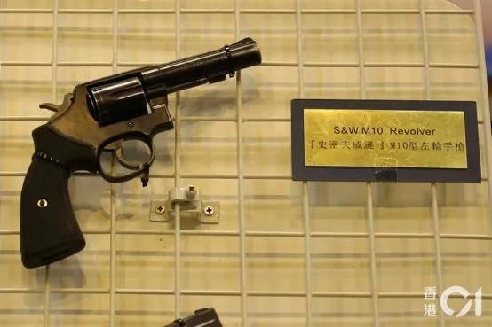 香港警队将使用国产半自动手枪