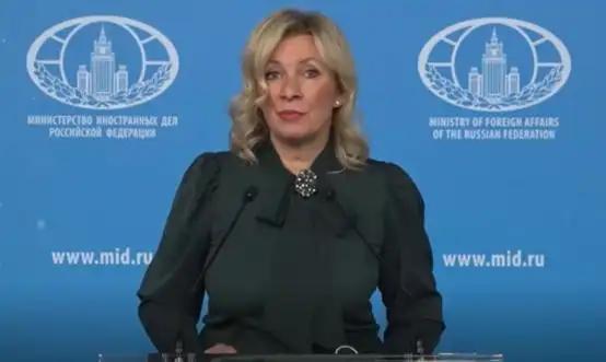 扎哈罗娃用两个词概括2025年俄中关系