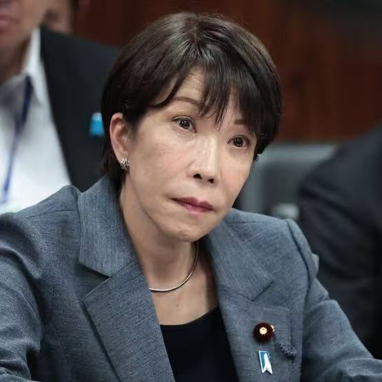 日媒：支持率连续下跌，高市早苗着急发文