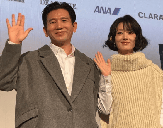 赵丽颖发文笑称蹭恋情相关的热搜 疑似默认恋情