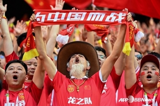 董路怒噴久帥 韓媒：腦子不正常！這是足球落后國家的典型表現(xiàn) 東亞杯連敗引爭議