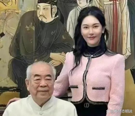 曝范曾被小50岁妻子卷走20亿