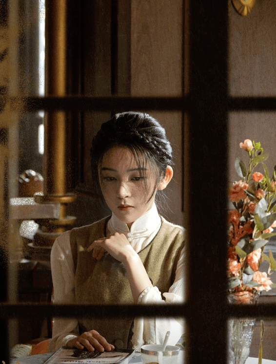 饶嘉迪《燃霜为昼》新角色杀青迎来全新期待