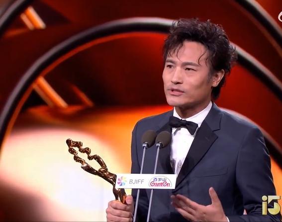 海一天耿乐分获天坛奖最佳男配角