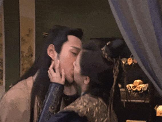 闫玉晨赵昭仪吻戏酡颜了 名字争议激勉身份认可征询