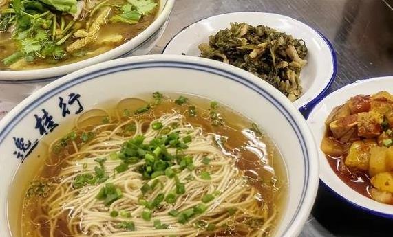 上海最好吃的3家阳春面馆，地道本帮味，汤鲜味美，性价比极高