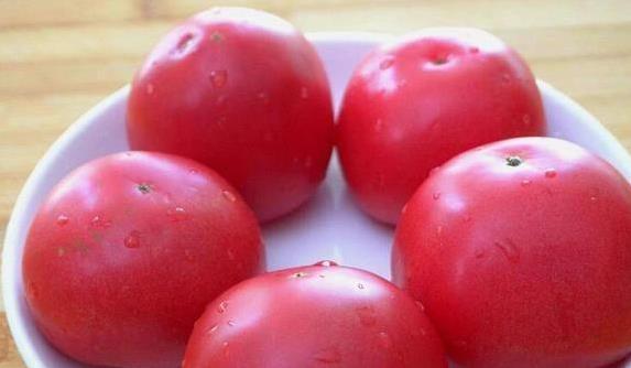 买菜老挑到烂货？6个妙招教你选新鲜蔬菜，顿顿吃得香！