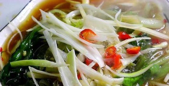 生菜这样吃才最香，10分钟上桌，脆嫩多汁谁都爱？