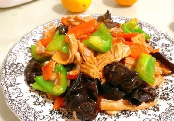不吃肉也能壮身体？3种高蛋白菜便宜又营养，你吃对了吗