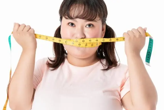 140斤女生减肥1年反胖50斤 降低热量摄入而非节食