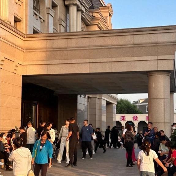 5个广东人来河北唐山，点了5个菜剩一半，结账时确认3遍不敢相信