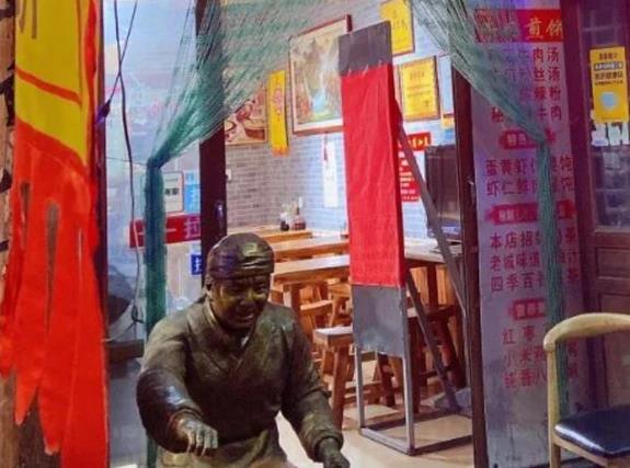山东青州传承百年的非遗小吃，6元一份，不少济南人坐高铁来吃