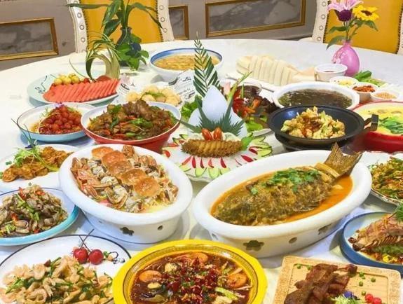 河南“10大名菜”有哪些？你吃过几种？网友：豫菜果然名不虚传