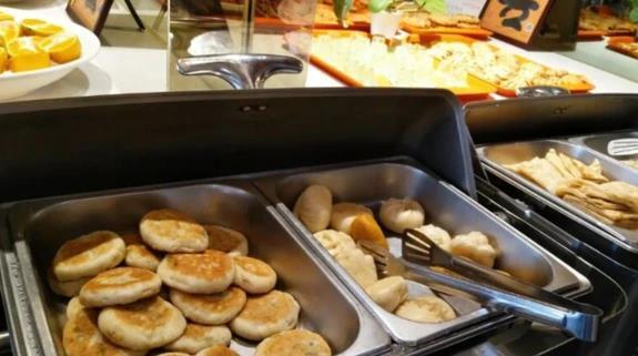 石家庄这家素食餐厅，花20块钱，50多种菜品随便吃