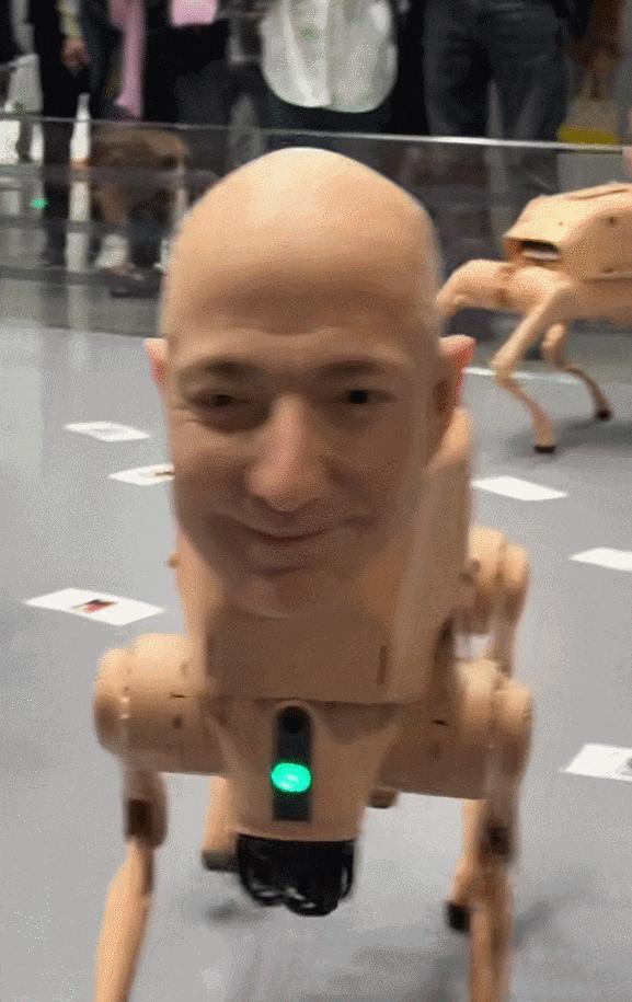 馬斯克人頭機器狗70萬一只被搶空 藝術與諷刺的碰撞