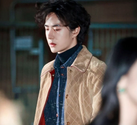 代拍说王一博上下班公认最难拍