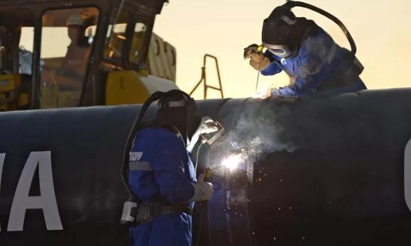 美国媒体关注中俄能源协议 挑战美国能源主导地位