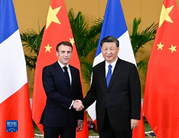 Xi Jinping: Tiongkok-Prancis dan Tiongkok-UE Hendaknya Pertahankan Semangat Independen dan Kerja Sama yang Terbuka