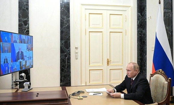 当地时间10月25日，普京召开保障武装力量需求协调委员会会议。图自俄罗斯总统府官方网站