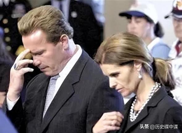 25億身家男星出軌保姆,，現(xiàn)與妻子正式離婚平分財(cái)產(chǎn)