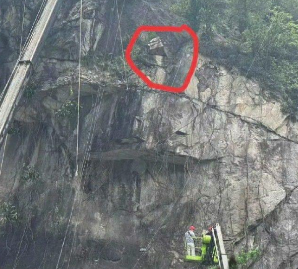 代拍說王鶴棣太敬業(yè)了 代拍都不敢上的地方他敢上