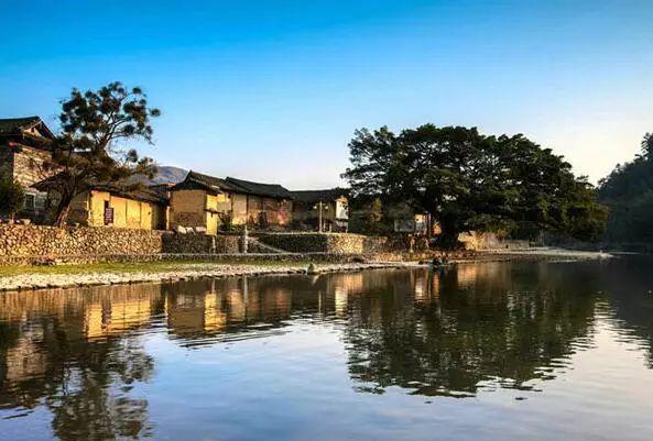 毛晓彤现身漳州拍宣传片，在漳州去哪些地方能追到星