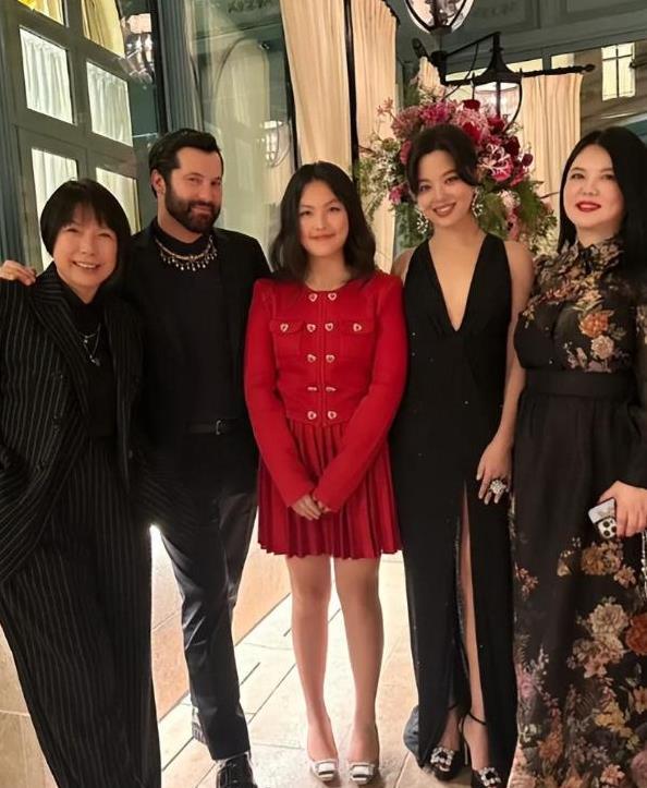 如果不是看到王诗龄现状，谁也想不到，15年前李湘的操作有多高明