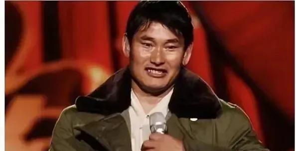 朱之文回应为阻止老婆直播摔手机