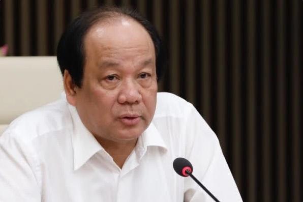 越南原政府办公室主任梅进勇涉嫌滥用职权被起诉、批捕拘留