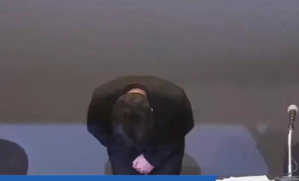 金秀贤风波后首现身 澄清与金赛纶关系