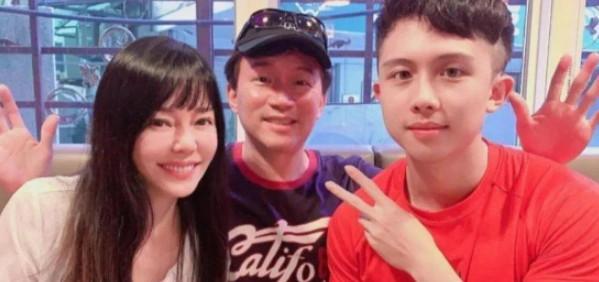 孙安佐被抓 自制火焰喷射枪惹祸