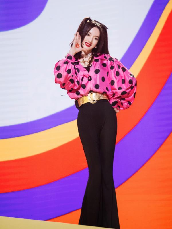 没踩前夫高云翔 董璇称不后悔在事业巅峰结婚生娃