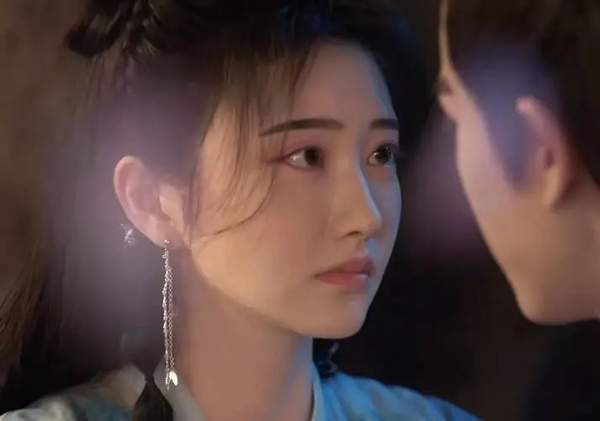 《四海重明》嵇炀留在南颜身边的原因是什么？具体原因介绍
