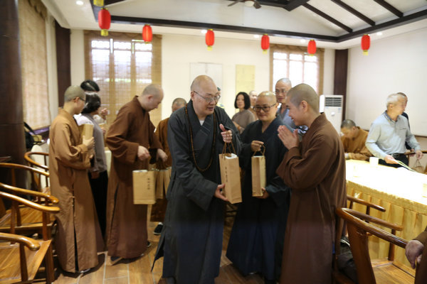 福建佛協向願法師一行參訪大唐興寺,古麓山寺-中華網佛學