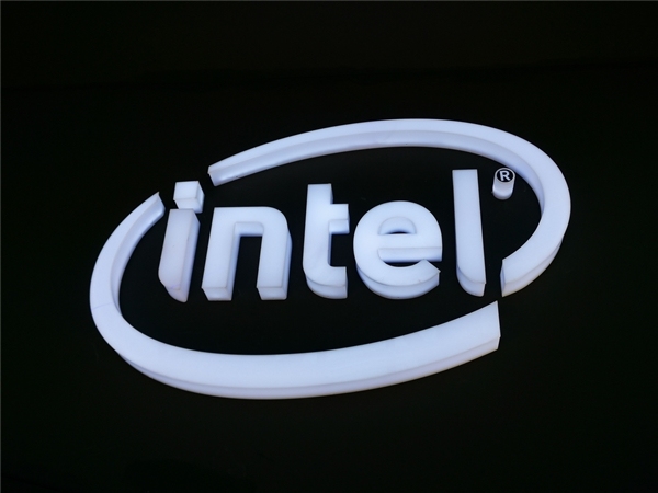 Intel清仓Arm股份 筹资1.47亿美元以应对财务困境