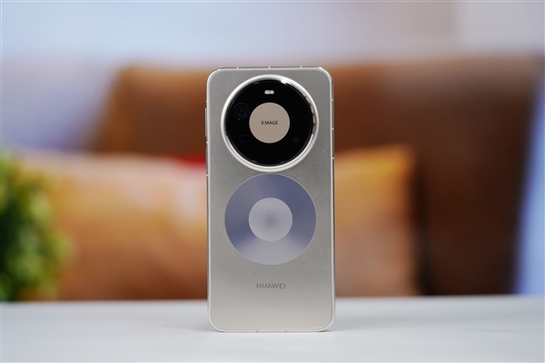 内存冲击发力了!中国智能手机市场下滑 华为仍第一