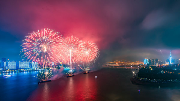 武汉把“江景经济”“湖景经济”玩明白了