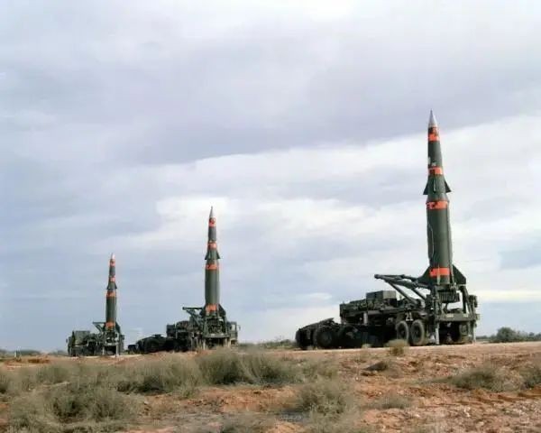 美军装备的潘兴2型导弹（来源：美国国防部）