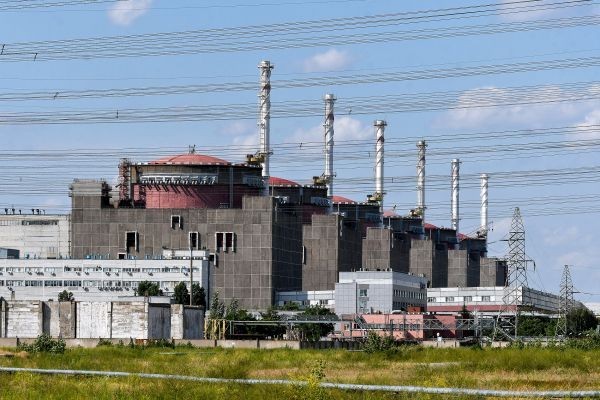 扎波罗热核电站遭炮击 俄乌相互指责