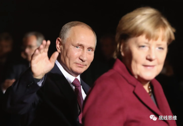 当德国前总理默克尔在去年12月说出“德法2014年推动明斯克协议的本质是为乌克兰争取时间”时，普京的失望溢于言表。图源：《外交政策》网站