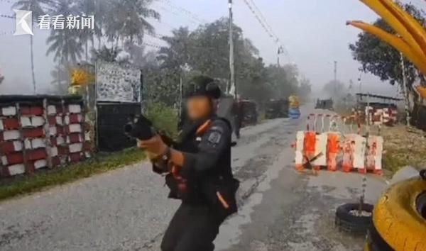 泰国一男子向士兵开枪 交火中被击毙