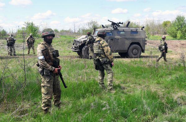 为何在乌克兰战场看不到俄军尖端武器？德媒分析