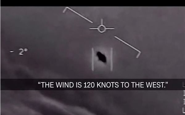 美国50年来首次披露UFO影像，你相信有外星人吗？