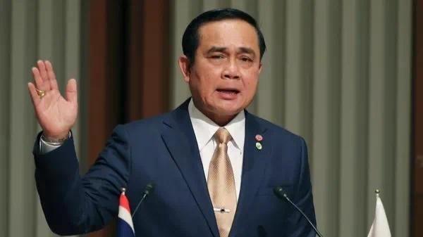 泰国宪法法院裁决总理巴育停止执政