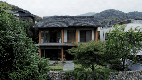 夫妻隐居杭州山脚：400㎡零污染城市病都没了！美的天花板