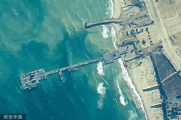 美军花数亿美元建的码头仅用10天 或提前拆除