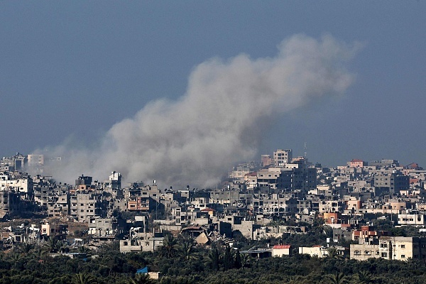以军持续袭击加沙地带多地 已致51人死亡
