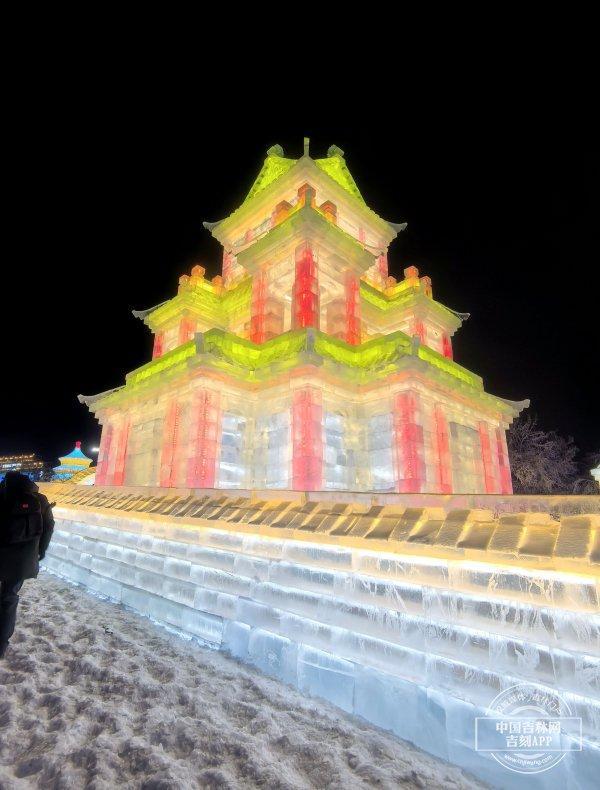 来长春冰雪新天地体验极致的浪漫 璀璨冰雪奇缘等你来探