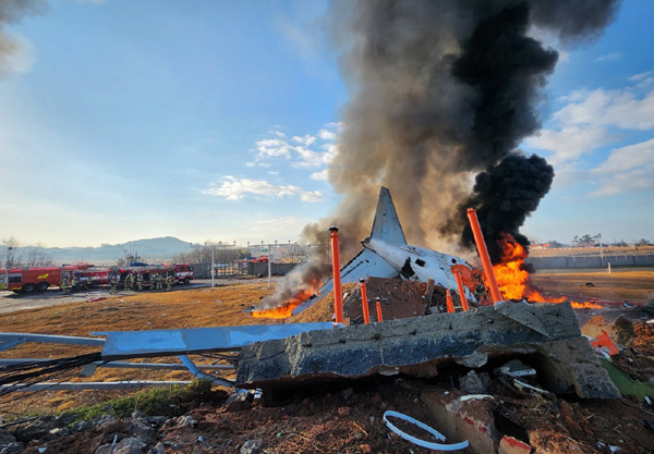 已致28人死亡！韓客機著陸起火事故究竟發生了什麼